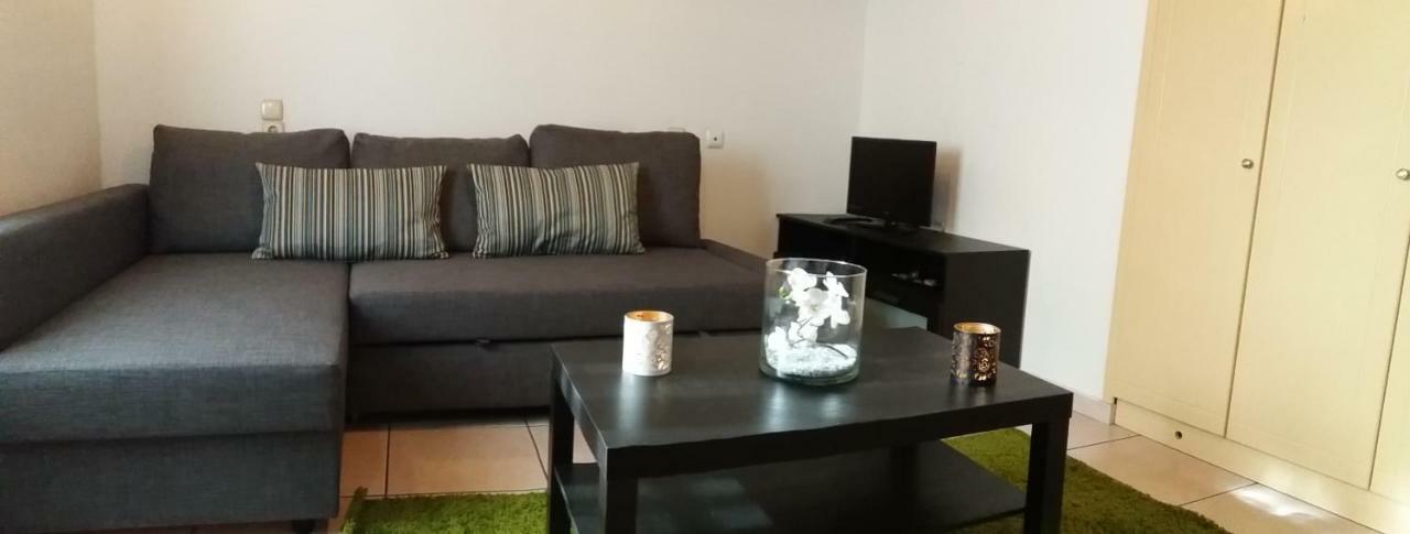 Radovoli Apartment ปาปิงโก ภายนอก รูปภาพ